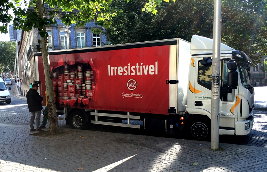 SUPERBOCK Design creative direction creativity post-production Photography Art Portuguese design Thestudio thestudiosite.com